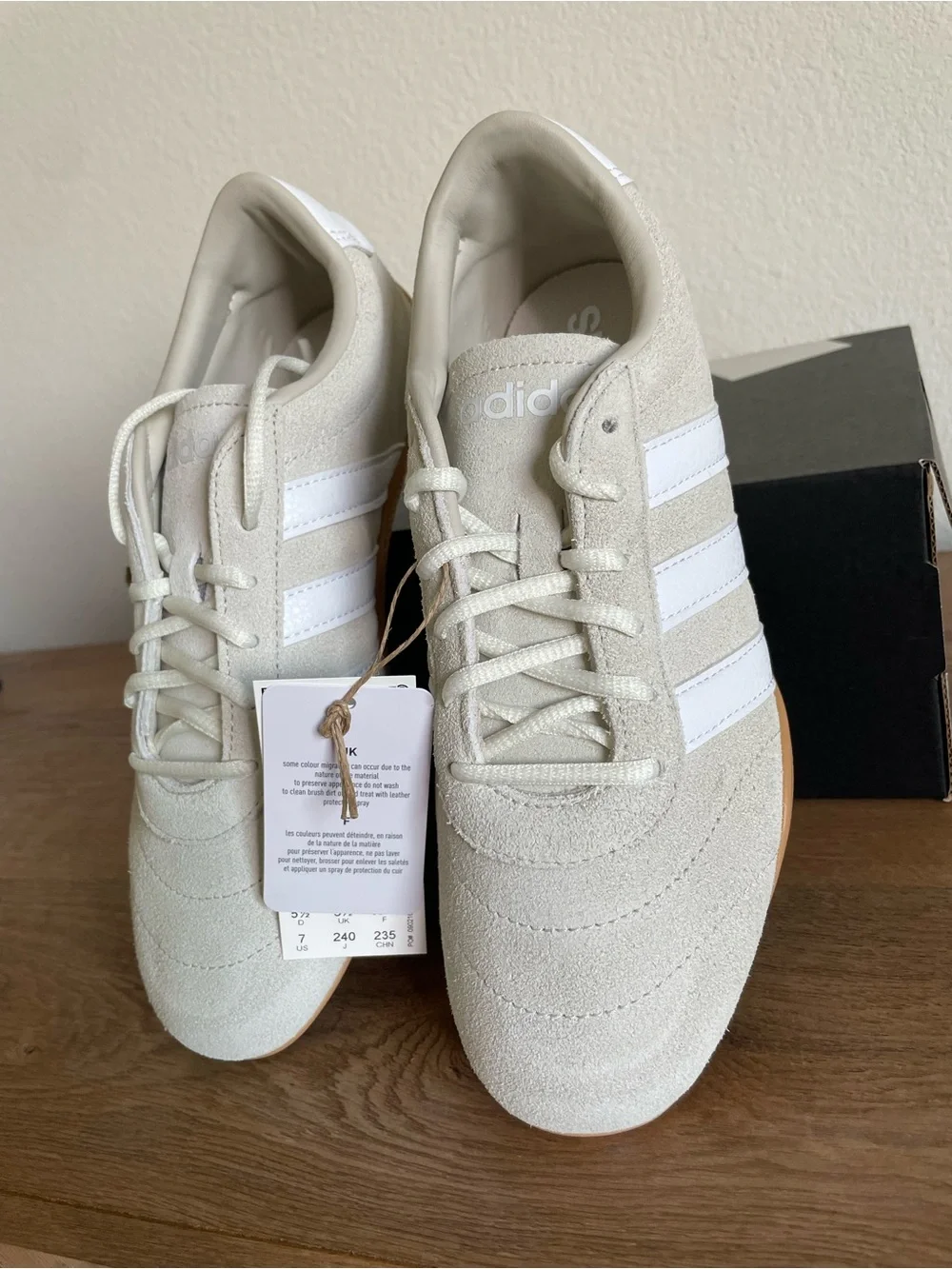 NWT Women’s Adidas “Grand Court Lo Sneaker” Size 7 - Picture 3 of 5